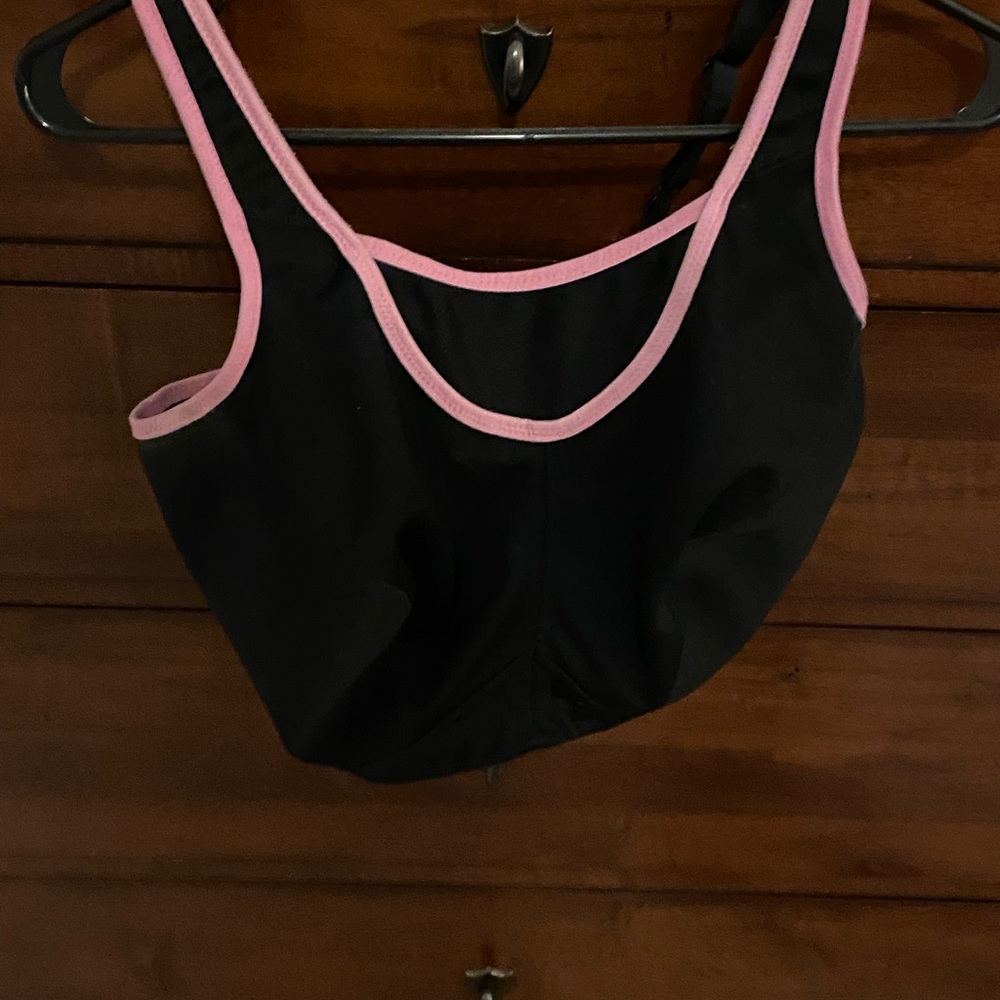 Glamorise sports bra size 36I